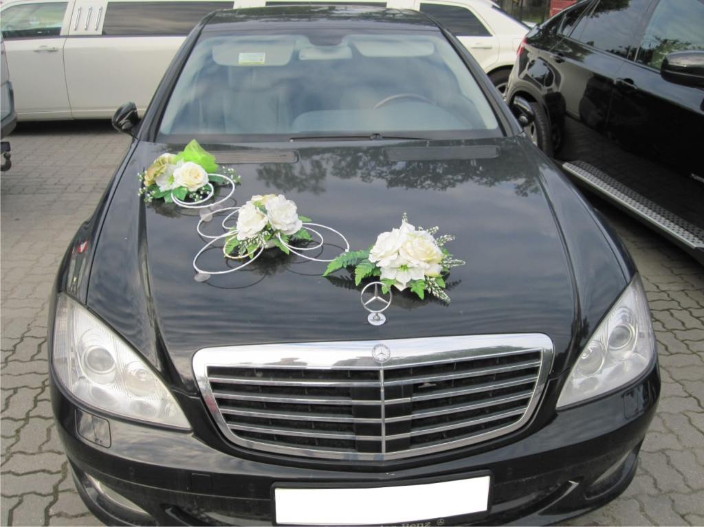 Оформление автомобиля на свадебное мероприятие
